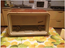 Radio antica a valvole